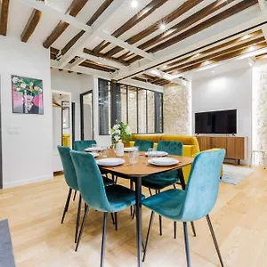 https://bridgestreet-marais-rue-mondetour.fr-paris.fr