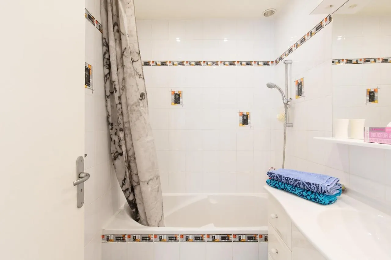Violet, Bord De Mer Cannes Appartement