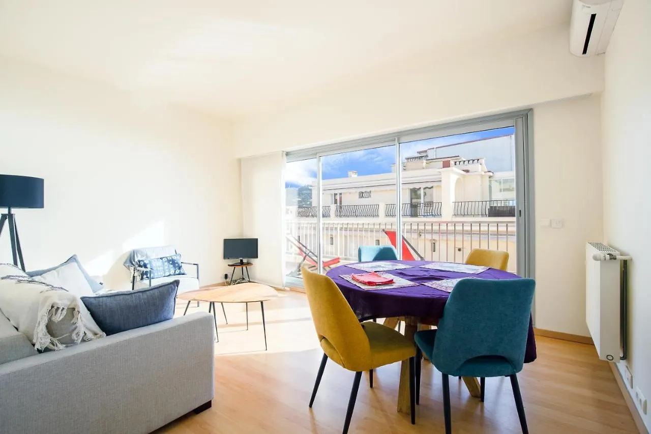Violet, Bord De Mer Cannes Appartement